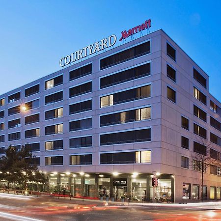 Courtyard By Marriott Zurich North Hotel Esterno foto